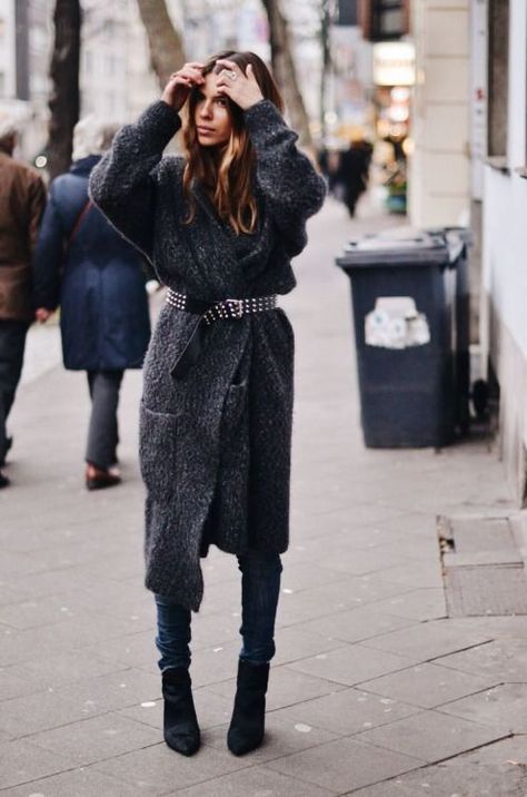 layers How To Wear Belts, Mantel Outfit, Cardigan Outfit, Belted Sweater, Pullover Outfit, Fashion Trends Winter, Cardigan Outfits, Outfits Winter, Mode Inspo