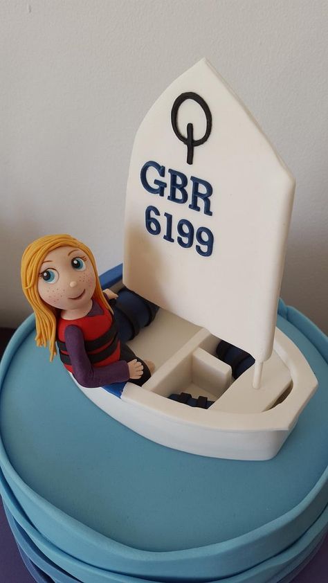 Sailing Optimist, Sailing Boat Cake, Sailing Cake, Optimist Sailing, Violet Cake, Sailing Quotes, 10th Birthday Ideas, Boat Cake, Boat Girl