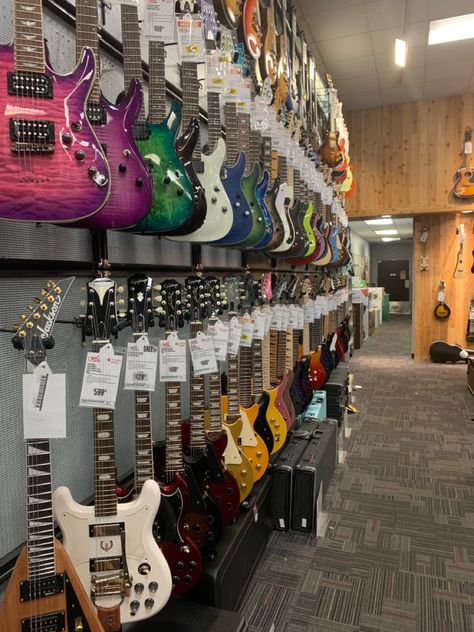 Guitar Aesthetic, Everything All At Once, Rockstar Aesthetic, Guitar Store, Guitar Obsession, Cool Electric Guitars, Guitar Center, How To Play Drums, Guitar Design