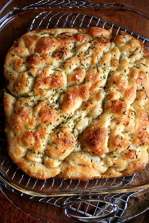 Focaccia Italian Bread Recipes, Blueberry Breakfast Cake, Focaccia Recipe, French Toast Bake, Crumpets, Delicious Pizza, Breakfast Cake, Pizza Bread, Bread Rolls