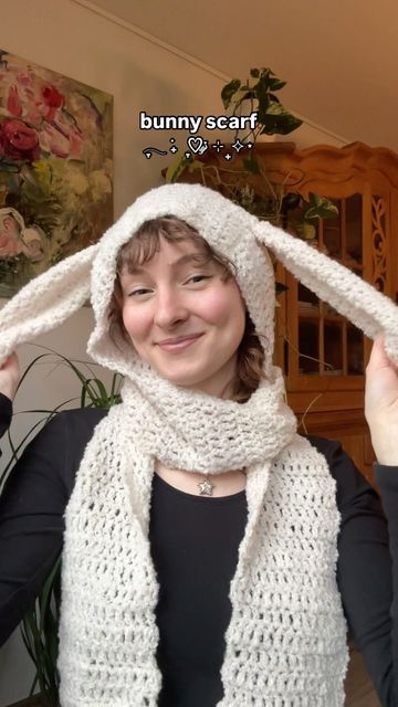 xallua on Instagram: "hooded scarf pattern available on etsy <3" Scarf Hoodie Crochet, Cat Scarf Crochet, Hooded Crochet Scarf, Crochet Scarf Hood, Hooded Scarf Crochet Free Pattern, Hood Scarf Crochet, Crochet Hooded Scarf Pattern Free, Crochet Scarf Hat, Knit Hooded Scarf