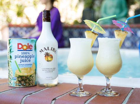 Malibu Piña Colada - Dole® Sunshine Malibu Pina Colada, Pina Colada Malibu, Coconut Rum Recipes, Malibu Recipes, Easy Pina Colada Recipe, Fruity Drink Recipes, Malibu Rum Drinks, Dole Pineapple Juice, Coconut Liqueur