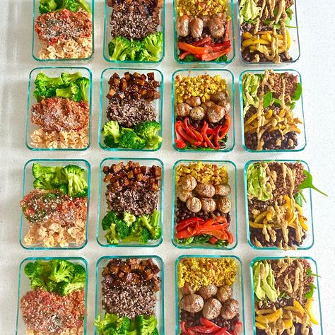 High Protein Weekly Meal Prep - 16 Meals With Similar Ingredients Food Prep For The Week High Protein, Vegetarian Bodybuilding Meal Plan, High Protein Vegan Meal Prep, Meal Prep Bodybuilding, Vegetarian Bodybuilding, Bodybuilding Meal Plan, Vegetarian High Protein, Protein Vegetarian, Weekly Meal Prep