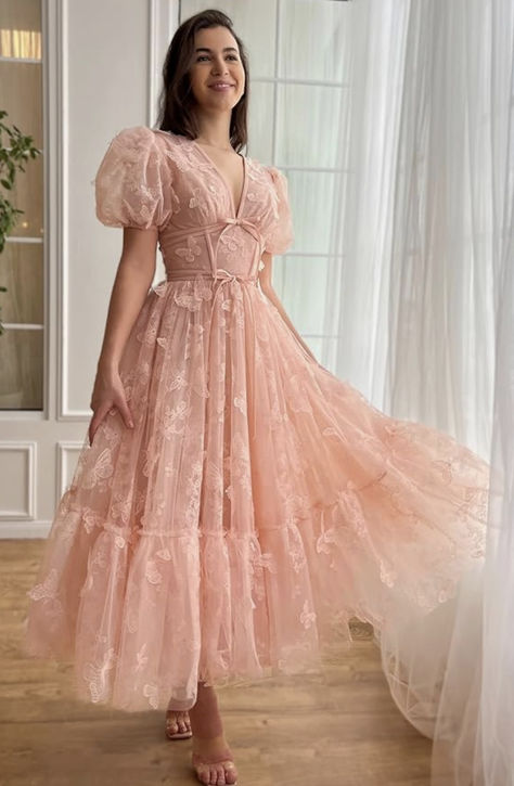 Butterfly Prom Dress, Teuta Matoshi, Princess Evening Dress, Floral Evening Dresses, Butterfly Applique, Midi Party Dress, High Low Prom Dresses, Patterned Midi Dress, Tulle Homecoming Dress