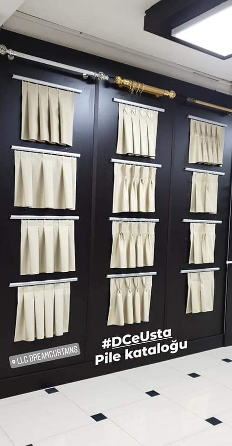 Commercial Window Treatments, Curtain Showroom Design, Curtain Shop Display Ideas, Curtain Display Showroom, Blinds Showroom, Curtain Showroom, Cortina Wave, Curtain Designs For Bedroom, Fancy Curtains