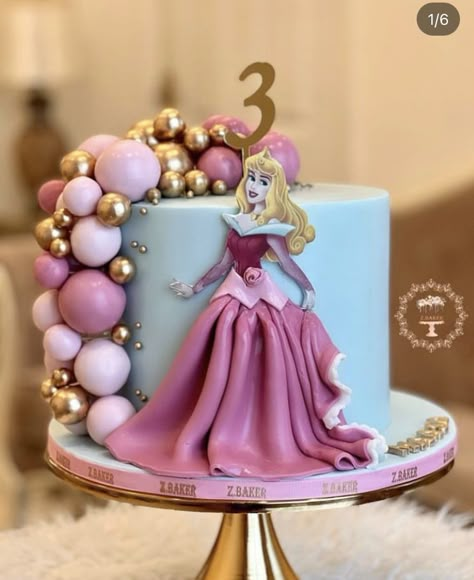 Chocolate Princess Birthday Cake, Aurora Sleeping Beauty Cake Ideas, Princes Cakes Ideas, Sleeping Beauty Cake Design, Princess Aurora Birthday Cake, Simple Disney Princess Cake, Aurora Cake Sleeping Beauty, Sleeping Beauty Cake Ideas, Aurora Birthday Cake