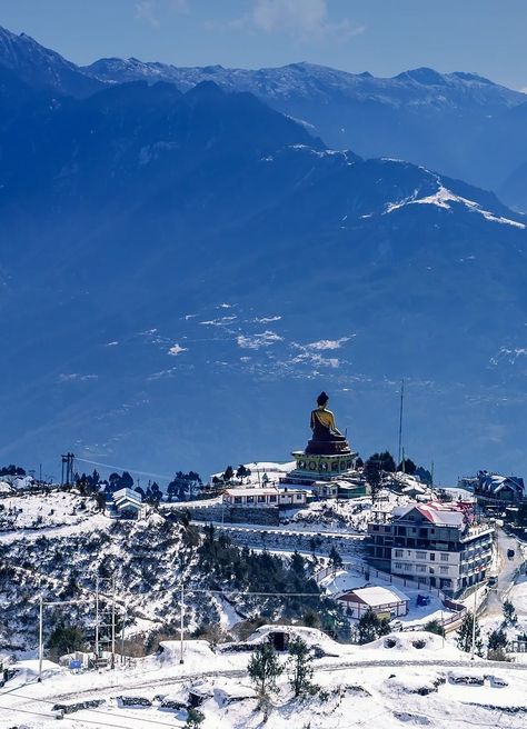 Tawang, Arunachal Pradesh - A Peace Loaded Hidden Gem Tawang Arunachal Pradesh, Ayurvedic Plants, Travel India Beautiful Places, Arunachal Pradesh, Travel India, Wildlife Sanctuary, Hill Station, Scenic Beauty, Tourist Places