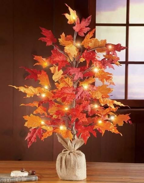 Thanksgiving Church Decorations, Maple Leaf Tree, Autumn Leaves Craft, Neutral Fall Decor, Halloween Tattoo, Leaf Crafts, Fall Outdoor Decor, Deco Boheme, Home Inspo