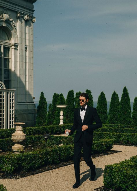 Groom In Tuxedo, James Bond Wedding, Tuxedo Groom, Rosecliff Mansion, Vintage Groom, Newport Wedding, Elegant Weddings, Wedding Money, Father Daughter Dance