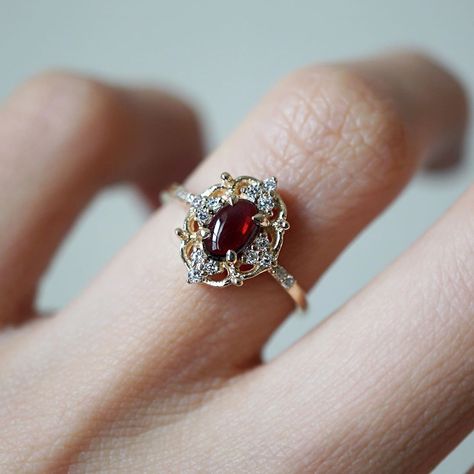 Dreamy Jewelry, Cosmic Ring, Garnet Wedding Rings, The Moon And The Stars, Garnet Wedding, Garnet Engagement Ring, Cute Engagement Rings, Future Engagement Rings, Dream Engagement Rings