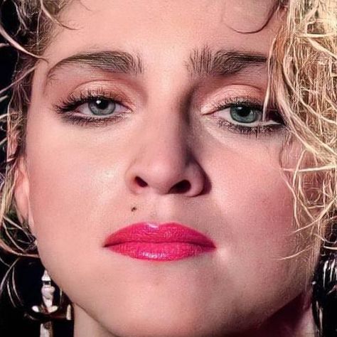 Madonna Young, Jolene Blalock, Madonna Looks, Madonna 80s, Pop Star, Plastic Surgery, Madonna, My Heart, Eyebrows