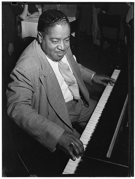 Play Boogie Woogie Piano William Claxton, Newport Jazz Festival, Robert Johnson, Cafe Society, Blues Musicians, Jazz Artists, The Boogie, Blues Artists, Jazz Piano