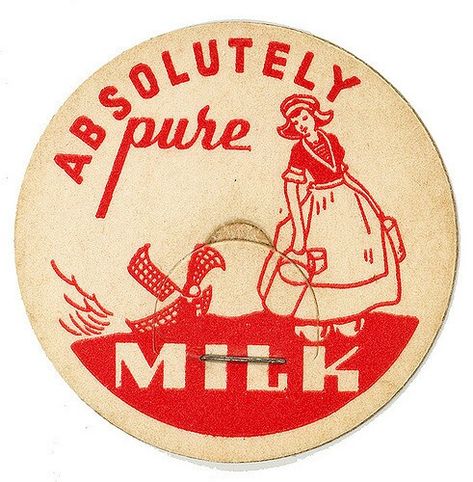 Vintage Sweets, Vintage Milk Bottles, Label Ideas, Milk Packaging, Drinks Packaging Design, Graphic Design Books, Craft Images, Drinks Logo, Product Labels