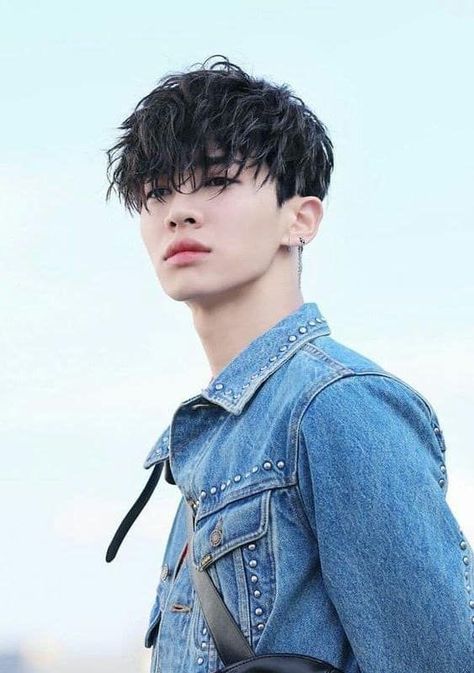 #wattpad #non-fiction From the new and old Generations of Ultraman comes Ultraman Senki to save the day Korean Haircut Men, Korean Boy Hairstyle, Asian Man Haircut, Korean Men Hairstyle, Korean Haircut, Asian Haircut, Asian Men Hairstyle, Kpop Hair, Poses References