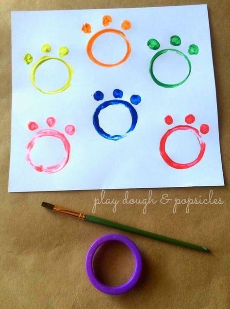 paw prints Pets Arts And Crafts, Pets Eyfs, Preschool Pet Activities, Pet Activities, Paw Crafts, Preschool Painting, Puppy Crafts, Paw Print Art, Pet Theme