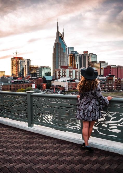 Step up your Instagram game with this guide to the Best Photo Spots in Nashville! Included are the most photogenic locations and top Instagram spots in Nashville! | What To Do In Nashville | Nashville Travel Guide | Nashville Tennessee | Nashville Tennessee Things To Do | What To Eat In Nashville | Nashville Murals | Nashville Travel | Nashville Fashion | Nashville Travel Tips | An Instagrammer's Guide To Nashville | Nashville City Guide | Things To Do In Nashville #Nashville #usatravelguide Pedestrian Bridge Nashville, Nashville Tennessee Instagram Spots, Nashville Instagram Spots, Picture Spots In Nashville, Nashville Tennessee Picture Ideas, Nashville Pedestrian Bridge, Nashville Tennessee Photography, Nashville Tennessee Pictures, Nashville Pictures