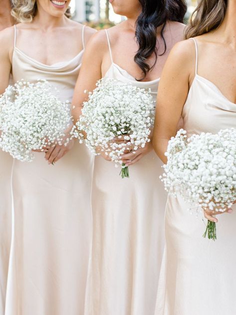 #babysbreath #babysbreathwedding #wedding #weddinginspo #weddingflowers #weddinginspiration #love Bridesmaids Bouqet, Baby's Breath Bridal Bouquet, White Peony Bouquet Wedding, White Peonies Bouquet, Baby Blue Weddings, Simple Wedding Bouquets, Church Wedding Flowers, Simple Wedding Flowers, Peony Bouquet Wedding