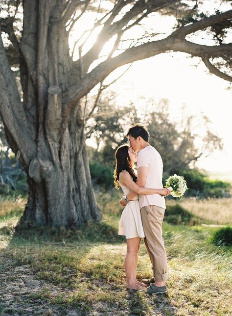 Love this engagement shoot Wedding Dress Casual Outdoor, Wedding Dresses Casual, Prenup Photos Ideas, Prenuptial Photoshoot, Prewedding Outdoor, Pre Wedding Photography, Pre Wedding Shoot Ideas, Pre Wedding Photoshoot Outdoor, Pre Wedding Poses