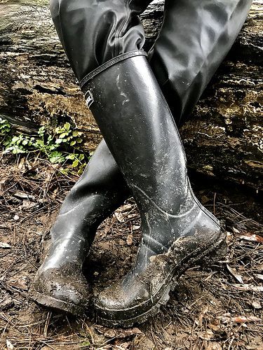 Mud | Muddy wellies after wet walk in the Bois de Vincennes.… | Flickr Walking Boots Aesthetic, Muddy Wellies, Barbour Boots, Mens Wellies, Mud Boots, Dirty Boots, Muddy Boots, Wellies Rain Boots, Wellies Boots