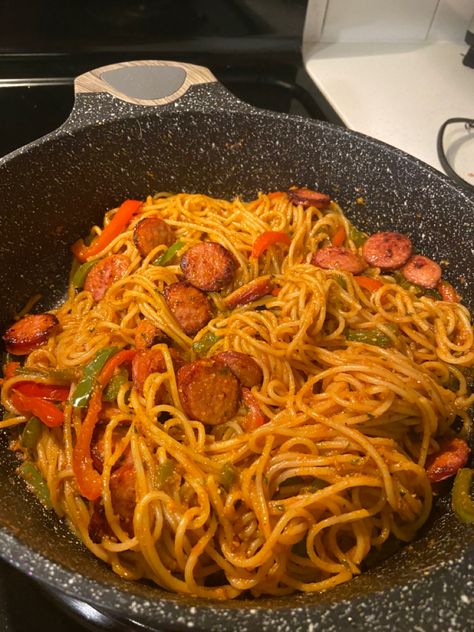 Haitian Spaghetti, Kenyan Food, African Recipes Nigerian Food, Haitian Food Recipes, Soul Food Dinner, Food Babe, Healthy Food Dishes, Delicacy Food, Healthy Homemade Recipes