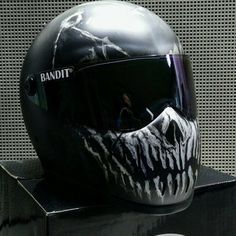 21151468_1534052963284674_6375987604927220551_n Custom Helmets Motorcycles, Agv Helmet Design, Motorcycle Helmets Design, Skull Motorcycle Helmet, Helmets Design, Harley Helmets, Motorcycle Helmets Art, Custom Helmet Design, Black Motorcycle Helmet