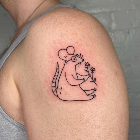 Funny Rat Tattoo, Rat Tattoo Simple, Mouse Tattoo, Reading Tattoo, Aa Tattoos, Night Tattoo, Rat Tattoo, Mouse Tattoos, Funky Tattoos