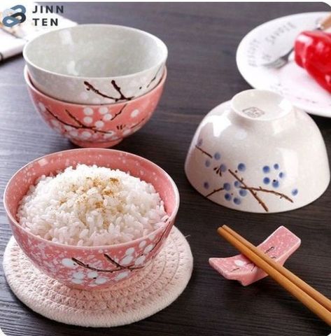 ♡━━━♡━━━♡ Natural Dinnerware, Japanese Rice Bowl, Japanese Rice, Style Japonais, Noodle Bowls, Beautiful Bowls, Rice Bowl, Breakfast Bowls, Rice Bowls