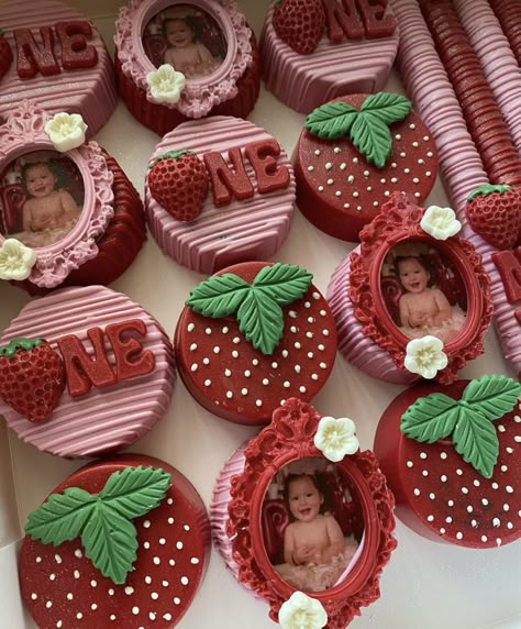 Strawberry Theme Candy Table, Strawberry Shortcake Pretzels, Kid Friendly Party Food Ideas, Strawberry Shortcake Chocolate Covered Strawberries, Berry First Birthday Treats, Strawberry Shortcake Birthday Ideas, Strawberry Shortcake Theme Birthday, Berry 1st Birthday Cake, Dessert Booth