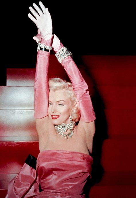 How Marilyn Monroe Became One of Hollywood’s Most Iconic Beauties of All Time | W Magazine Satine Moulin Rouge, Marilyn Monroe Birthday, Gentlemen Prefer Blondes, Marilyn Monroe Photos, Blonde Pixie Cuts, Norma Jean, Norma Jeane, Brunette To Blonde, Blonde Bombshell