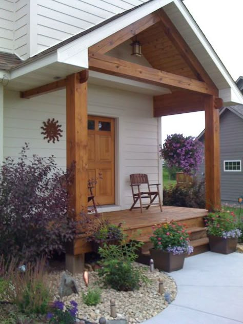 Rustic Porch Ideas, Farmhouse Front Porch Decorating, Farmhouse Front Porch Decor, Farmhouse Front Porch Ideas, Veranda Design, Farmhouse Porch Decor, Porch Sitting, Building A Porch, Rustic Porch