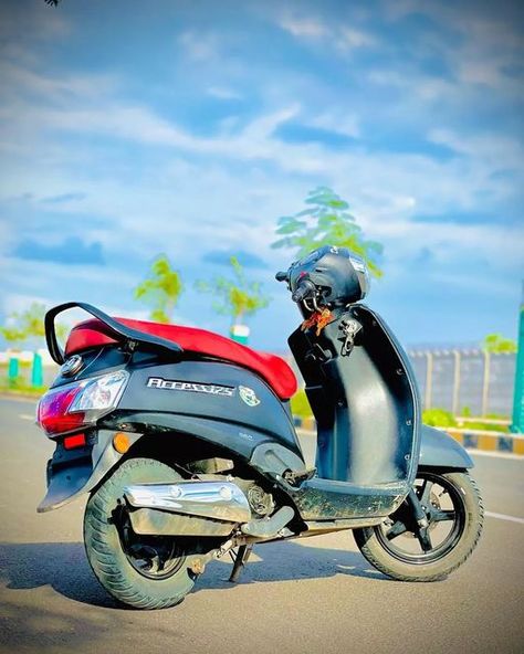 Access 125 Suzuki Modified, Access 125 Suzuki Black, Access 125 Suzuki, Photo Studio Background Images, Access 125, Creative Photography Poses, Emoji For Instagram, Studio Background Images, Simple Background Images