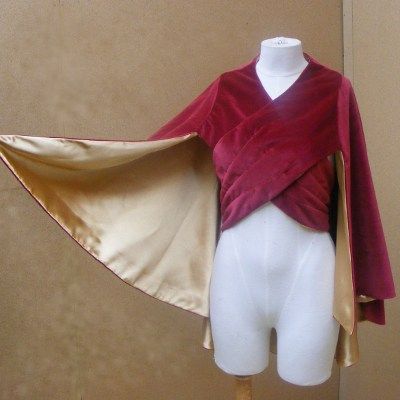 Cape Reference, Prosthetic Mask, Star Wars Fashion, Larp Costume, Fantasy Costumes, Costume Outfits, Fantasy Clothing, Fantasy Fashion, Historical Clothing