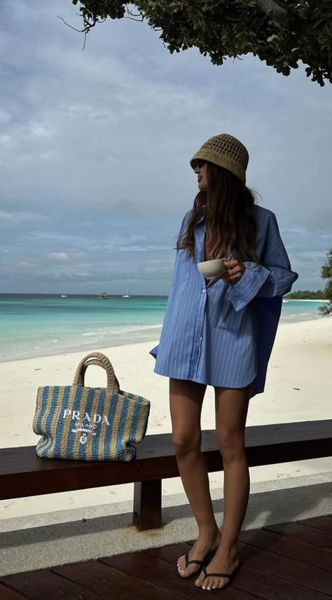 Masc Beach Outfits For Women, St Barths Outfits, Vacay Outfits Beach, Cabo Outfits Vacation Style, Cabo Outfits, Thailand Outfit, Beach Outfit For Women, Dubai Outfits, Japan Spring