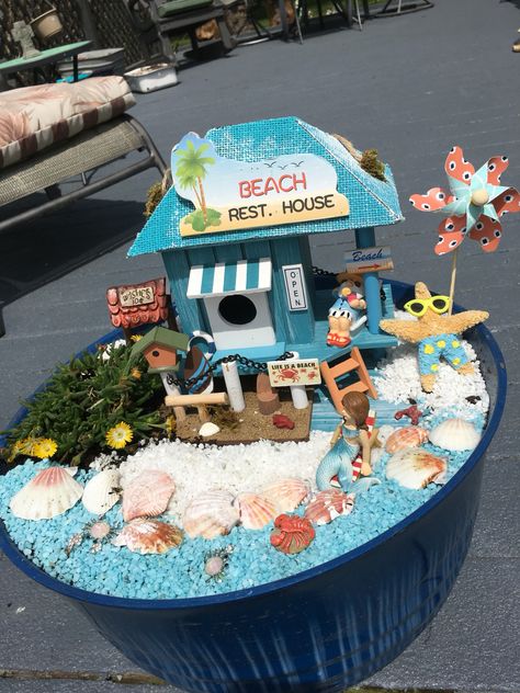 My first fairy garden of 2016 for my daughter in law a beach garden Beach Miniature, For My Daughter In Law, Miniature Beach Scene, Beach Terrarium, Mermaid Garden, Beach Fairy Garden, Fairy Tree Houses, Fairy Garden Designs, Fairy Garden Crafts