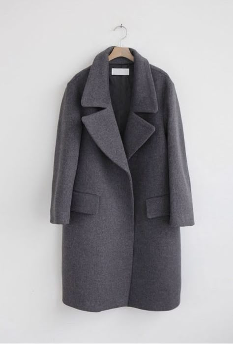 Mantel Styling, Mantel Outfit, Mode Tips, Blazer Outfit, Looks Street Style, Grey Coat, Linnet, Minimal Chic, Winter Mode