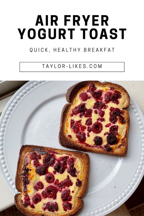 Get your protein fix and satisfy your sweet tooth with this air-fryer yogurt toast recipe. Plus, it's ready in 10 minutes! Air Fryer Yogurt Toast, Yogurt Toast Air Fryer, Air Fried Cottage Cheese Toast, Greek Yogurt Toast, Low Cal Bread, Air Fryer Toast, Yogurt Toast, Protein Toast, Protein Fluff