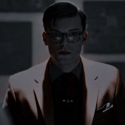 Jeremiah Valeska Icons, Gotham Jeremiah, Jeremiah Valeska, Gotham Joker, Gotham Villains, Dc Icons, Cameron Monaghan, Cara Delevingne, Pretty Men