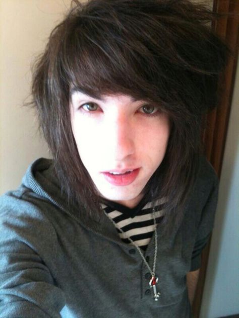 Jordan Sweeto, Emo Goth Outfits, Cute Emo Guys, Bryan Stars, Shannon Taylor, Nf Real Music, Fav Youtubers, Johnnie Guilbert