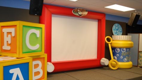 Kids Church Stage, Maker Fun Factory Vbs, Kids Church Decor, Maker Fun Factory, Foam Props, Kids Stage, Props Design, Church Backgrounds, Stage Props