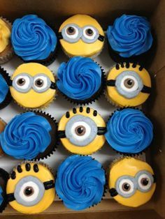 Minion Treats, Minion Cakes, Minion Birthday Cake, Minions Birthday, Minions Party, Minion Theme, Minion Cupcakes, Minion Birthday Party, Cupcakes Decorados