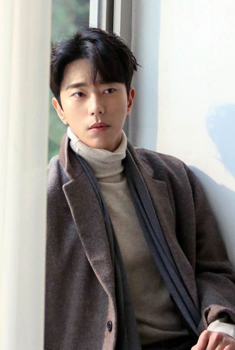 Yoon Hyun-min, Picture Comments, Korean Wave, Korean Entertainment, Cha Eun Woo, Entertainment Industry, Tv Stars, More Pictures, Korean Actors