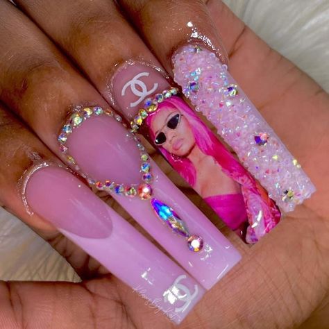 Only Nicki Minaj, Nicki Minaj Nails, Joy Nails, Acrylic Nail Designs Classy, French Tip Acrylics, Spring Acrylic Nails, Nail Pictures, Popular Nails, Pink Acrylic Nails