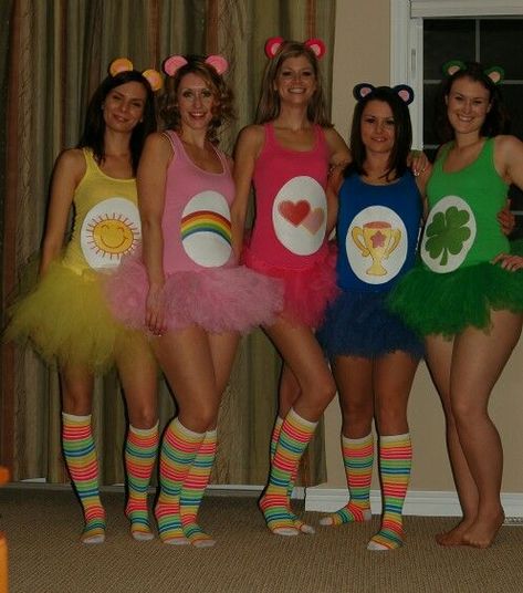 DIY Care Bears Halloween Costume Idea Halloween Carebear, Care Bears Halloween Costume, Bear Halloween, 80s Costume, Holloween Costume, Bear Costume, Running Costumes, Halloween Costumes Friends, Group Costumes