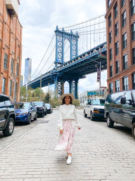 Best Instagram Spots in Dumbo Brooklyn - Everything Dee Things To Do In Dumbo Brooklyn, Brooklyn Bridge Park Photoshoot, Dumbo Nyc Photography, Dumbo Photoshoot Brooklyn, Dumbo Park Brooklyn, Kd 8, Dumbo Nyc, Brooklyn Dumbo, Dumbo Brooklyn