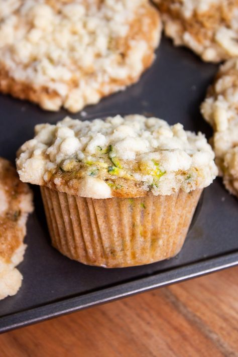 Zucchini Muffins - Taffey Bakery Sour Cream Blueberry Muffins, Fluffy Muffins, Blueberry Streusel Muffins, Peach Muffins, Blueberry Breakfast Cake, Streusel Muffins, Muffin Streusel, Strawberry Muffins, Lemon Blueberry Muffins