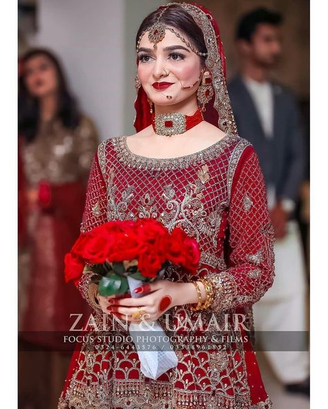 Hira Faisal, Kainat Faisal, Traditional Bridal Look, Asian Wedding Dress Pakistani, Bridal Mehndi Dresses, Pakistani Bridal Makeup, Red Bridal Dress, Muslim Brides, Asian Wedding Dress