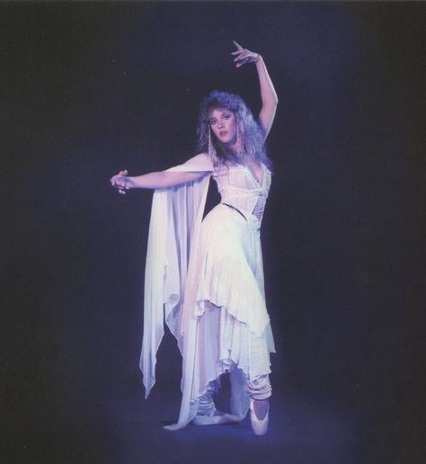 Stevie’s Hidden Talent: 16 Rare Vintage Photographs of Stevie Nicks Doing Ballet ~ vintage everyday Stevie Nicks Costume, Stevie Nicks Bella Donna, Godmother Dress, Buckingham Nicks, Stephanie Lynn, Stevie Nicks Style, Ancient Queen, Stevie Nicks Fleetwood Mac, Witchy Woman