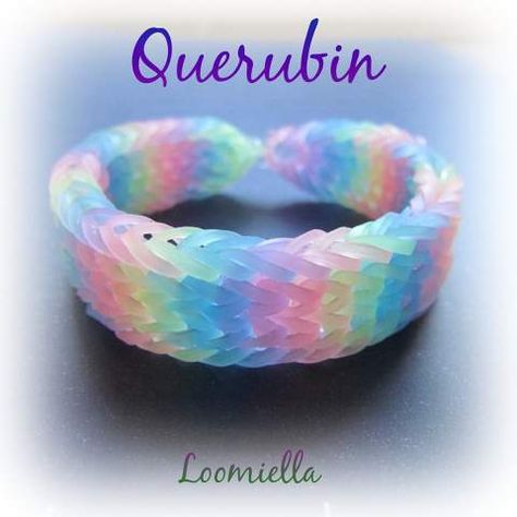 Rainbow Loom Bracelet Designs, Loom Bands Ideas, Rainbow Loom Keychain, Rainbow Loom Easy, Kawaii Minecraft, Loom Band Patterns Instructions, Loom Bands Designs, Loom Bands Tutorial, Loom Band Patterns