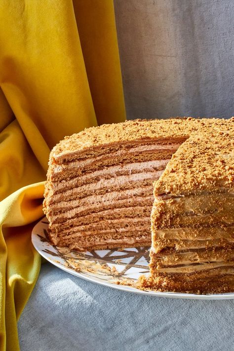 The key to making this exquisite, gravity-defying cake is patience This cake takes a lot of time Set aside the quiet time to do it right Russian Cake, Russian Honey Cake, Honey Cake Recipe, Gravity Defying Cake, How To Make Frosting, Whipped Frosting, Whipped Cream Frosting, Honey Cake, Nyt Cooking