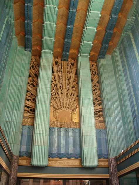 Interior Art Deco, Arte Art Deco, Architecture Art Nouveau, Deco House, Art Deco Inspiration, Streamline Moderne, Art Deco Buildings, Deco Architecture, Deco Retro